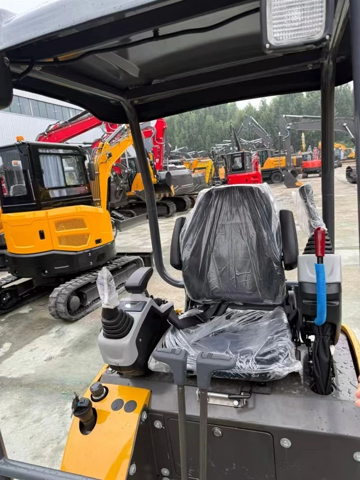 Mini Excavator 600 kg price